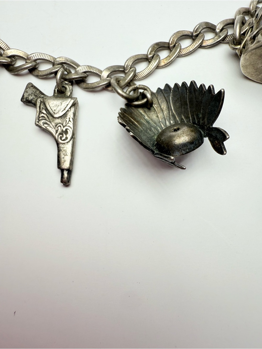 Sterling Silver Western Charm Bracelet with Hat, Plane & Gun Charms 7” - Picture 11 of 13